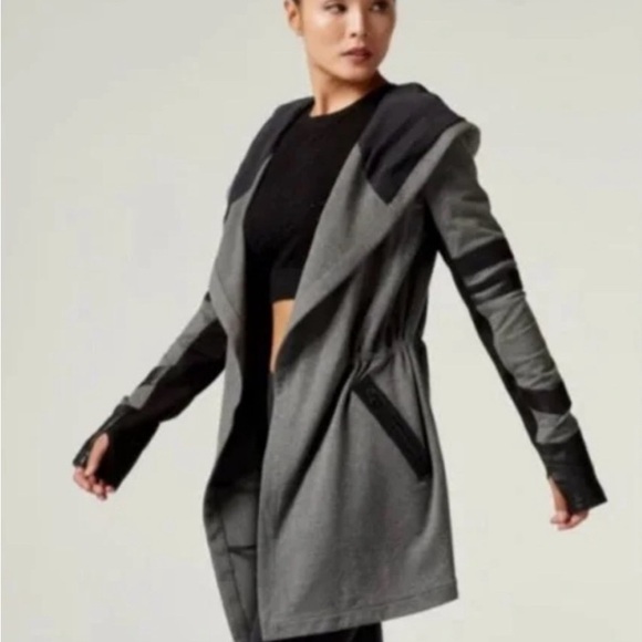 Blanc Noir Charcoal Heather and Black Traveler’s Jacket - Picture 5 of 16